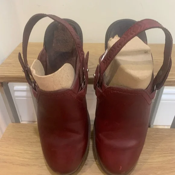 Teva Burgundy Foxy Clog Leather - Picture 11 of 11